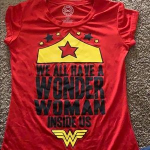 Wonder Woman DC Comics tee